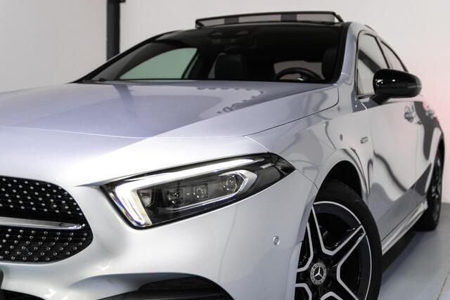Mercedes-Benz A-KLASSE 250 e Business Solution AMG Limited PANO/MEMORY/AMG/NAP/BTW/DEALEROH