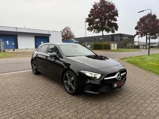 mercedes-benz-a-klasse-d-night-pakk