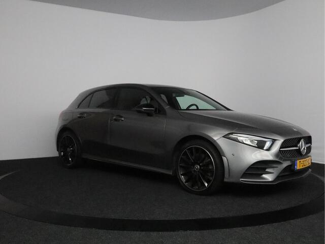 Mercedes-Benz A-KLASSE 250 e AMG Line | AMG pakket | Ambient Light | Schuif/Kanteldak | PHEV | Navi |