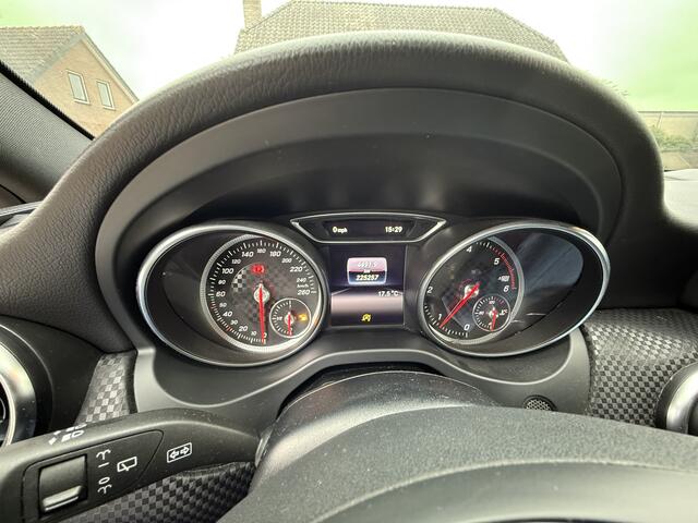 Mercedes-Benz A-KLASSE 180 d Business Solution AMG