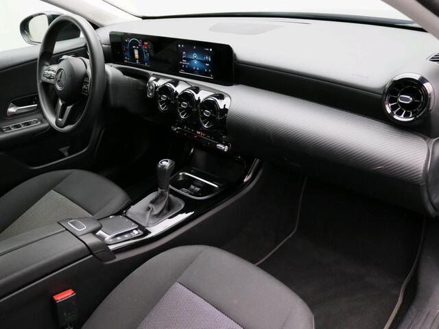 Mercedes-Benz A-KLASSE 180
