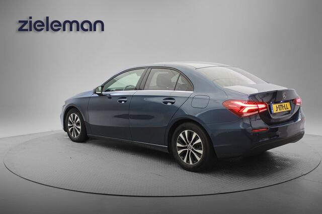 Mercedes-Benz A-KLASSE Sedan 180 Business Solution Automaat - Navi, Camera, Half Leer, Stoelverw.