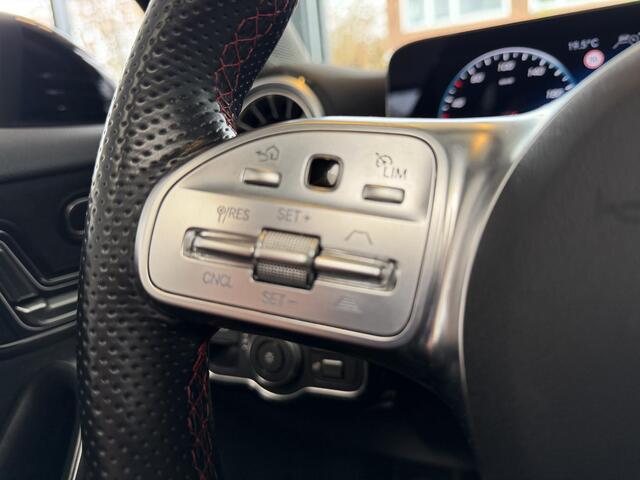 Mercedes-Benz A-KLASSE 250 e AMG Line PANO / MEMO / SFEER / NAVI / 360 BTW