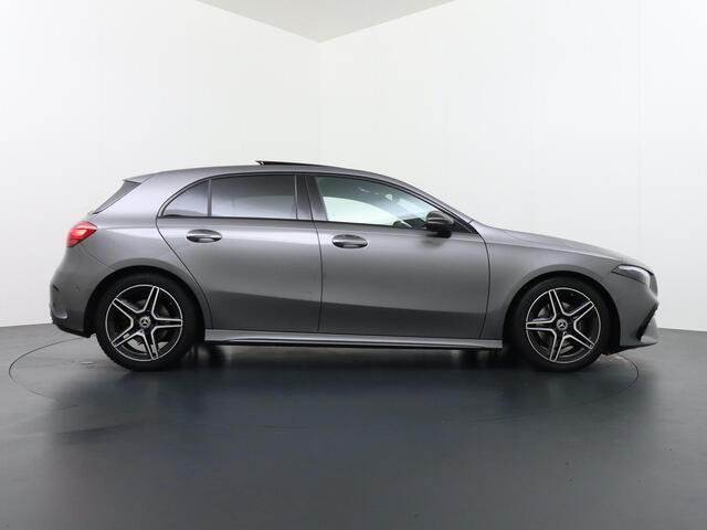 Mercedes-Benz A-KLASSE 200 AMG Line RIJKLAARPRIJS INCL. 12 MND. BOVAGGARANTIE | PANO | CAMERA | AMBILIGHT