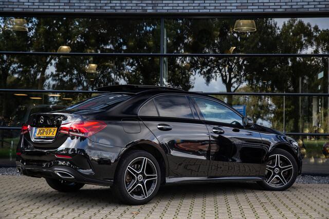 Mercedes-Benz A-KLASSE 250 e Premium Plus , Panoramadak, Trekhaak, Adap. cruise,