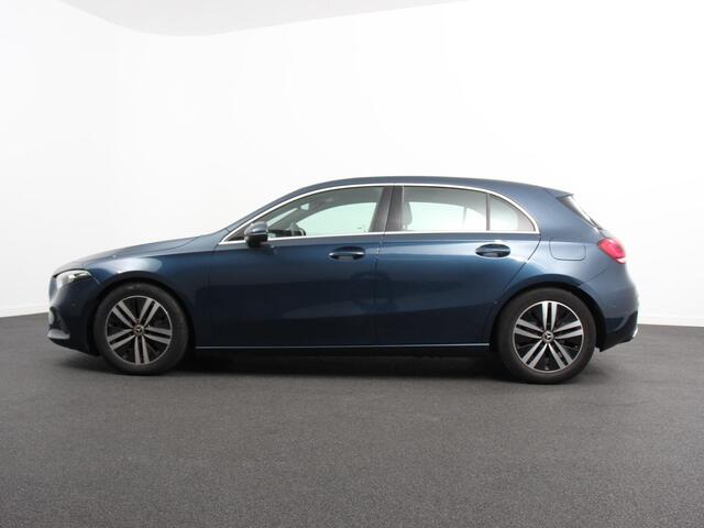Mercedes-Benz A-KLASSE 200 163pk DCT Progressive Navigatie Parkeersensoren Camera Cruise Control Stoelverwarming Ledverlichting Climate Control