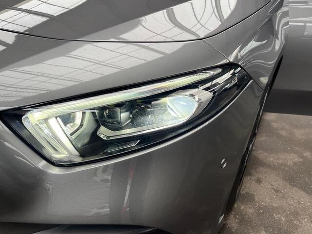 Mercedes-Benz A-KLASSE 200 Aut. Bus. Sol. AMG Sport | Panorama | Burmester | Memory | Multi Beam | Sfeer Verlichting |