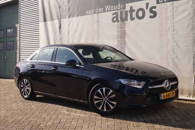 Mercedes-Benz A-KLASSE 180d Automaat Business Solution -ECC-NAVI-DAB-CAM-