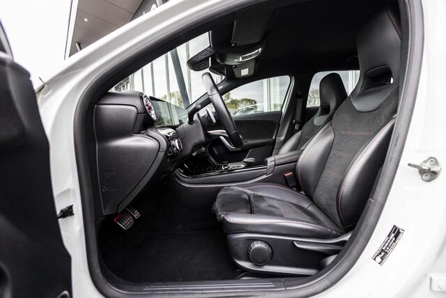Mercedes-Benz A-KLASSE 250 e Premium Plus AMG | Camera | 18" | Sfeer