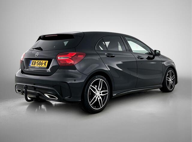 Mercedes-Benz A-KLASSE 180 AMG Night Edition Plus