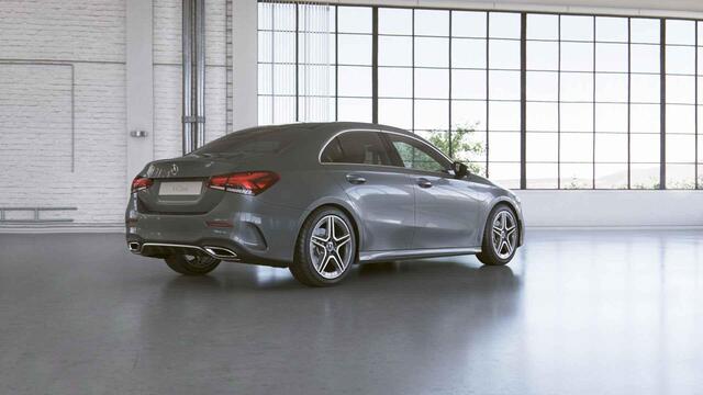 Mercedes-Benz A-KLASSE 200 Business Solution AMG | Widescreen | Achteruitrijcamera | Cruise control | Apple Carplay |