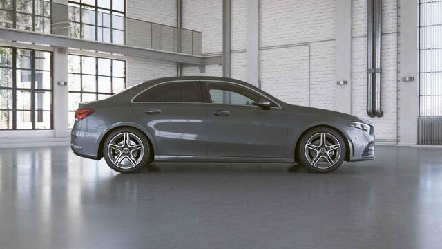 Mercedes-Benz A-KLASSE 200 Business Solution AMG | Widescreen | Achteruitrijcamera | Cruise control | Apple Carplay |