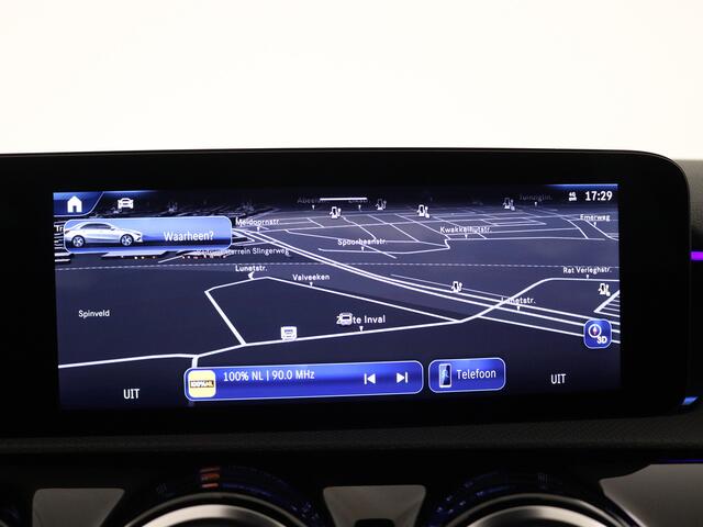 Mercedes-Benz A-KLASSE 250 e AMG Nightpakket | Distronic | Keyless Go | Augmented Reality | Sfeerverlichting | Parkeerpakket met Camera | Inclusief 24 maanden Mercedes-Benz Certified garantie voor Europa.