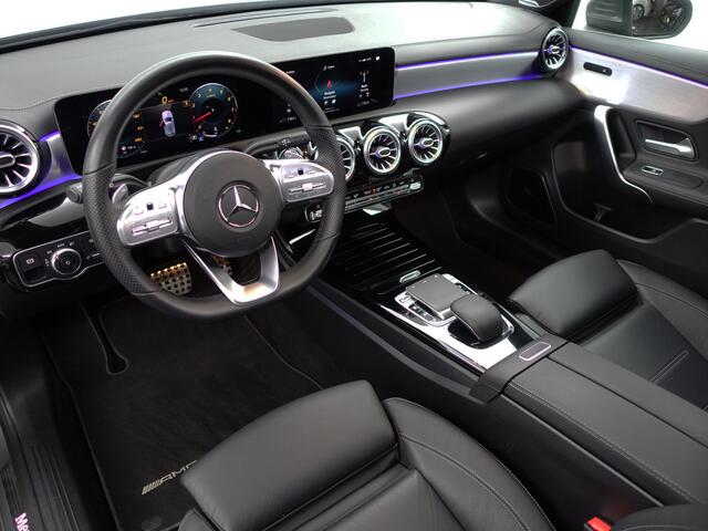 Mercedes-Benz A-KLASSE 220 AMG Premium Edition Aut- Panoramadak, Burmester Audio, Sfeerverlichting, Leder Sport Interieur, Xenon Led, Camera