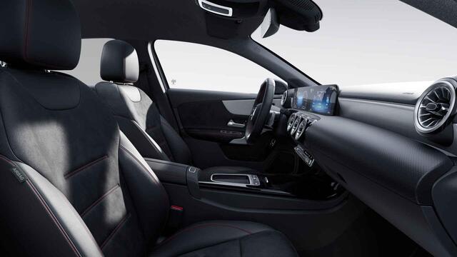 Mercedes-Benz A-KLASSE 250 e AMG Line | Night pakket | Stoelverwarming | Achteruitrijcamera | Keyless |