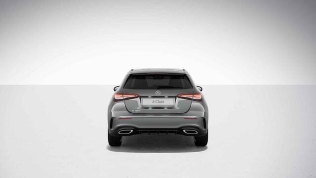 Mercedes-Benz A-KLASSE 180 AMG Line | Panoramadak | Night pakket | Premium pakket | Getint glas |