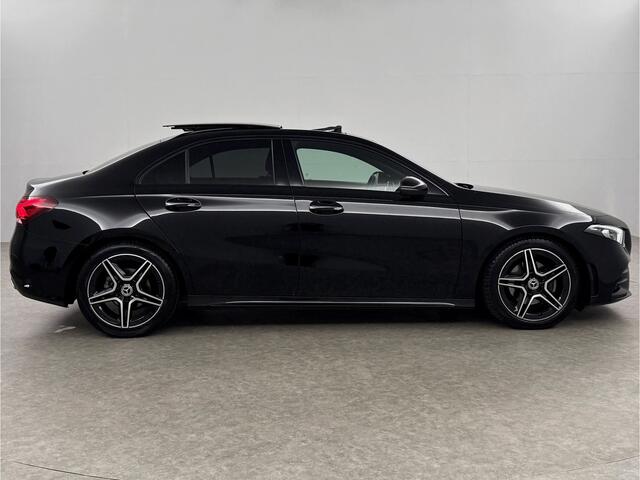 Mercedes-Benz A-KLASSE 180 AMG | Pano | Sfeerverl. | Burmester | Camera | Virtual | LED | Memory l NAP