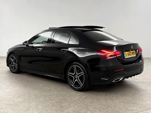 Mercedes-Benz A-KLASSE 180 AMG | Pano | Sfeerverl. | Burmester | Camera | Virtual | LED | Memory l NAP