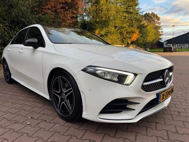 Mercedes-Benz A-KLASSE 200 AMG BUSINESS SOL./PANO/XEN/HLEER/