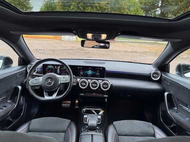 Mercedes-Benz A-KLASSE 200 AMG BUSINESS SOL./PANO/XEN/HLEER/