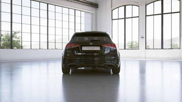 Mercedes-Benz A-KLASSE 250 e Advantage | Widescreen | Stoelverwarming | Sfeerverlichting | Achteruitrijcamera |