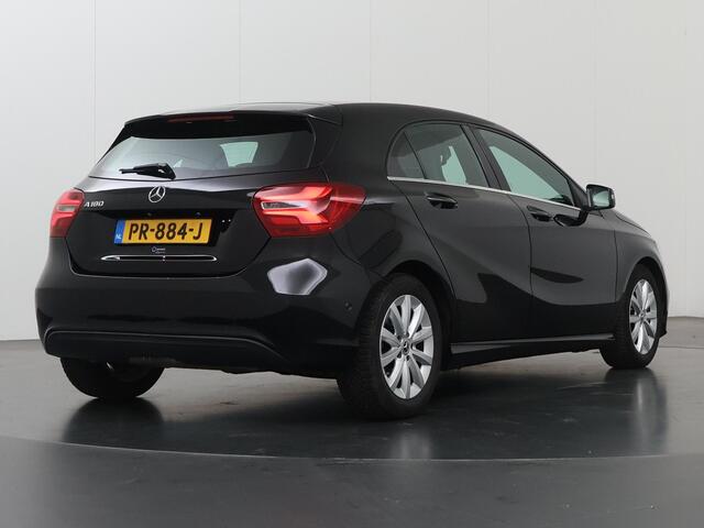 Mercedes-Benz A-KLASSE 180 Business Solution | High Performance koplampen | Achteruitrijcamera | Trekhaak | Navigatie | Stoelverwarming |