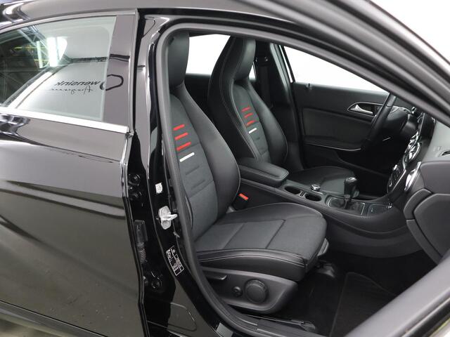 Mercedes-Benz A-KLASSE 180 Business Solution | High Performance koplampen | Achteruitrijcamera | Trekhaak | Navigatie | Stoelverwarming |