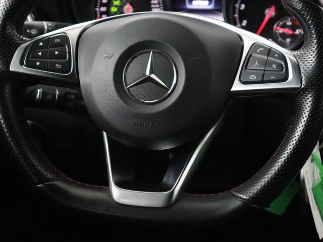 Mercedes-Benz A-KLASSE 160 AMG Night Edition Plus | Origineel NL | Leder/Alcantara | Full LED | Park Assist | Trekhaak | Cruise control | Airco | Sportstoelen | Getint glas | Bluetooth