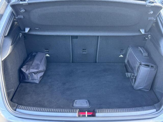 Mercedes-Benz A-KLASSE 250 e AMG line | Panoramadak | Cruise Control | Stoelverwarming