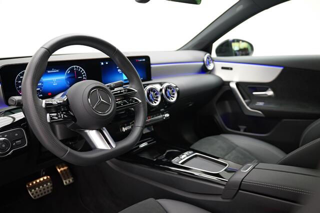 Mercedes-Benz A-KLASSE A250 e AMG Line |Pano|ALPINEGRAU|Ambient|Dodehoek|