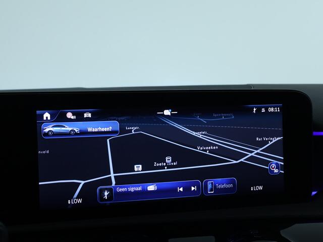 Mercedes-Benz A-KLASSE 250 e Business Solution AMG | Trekhaak | Nightpakket | parkeerpakket met achteruitrijcamera | Verwarmde stoelen vooraan | Antidiefstalpakket URBAN GUARD PLUS | KEYLESS GO-comfortpakket | Extra USB-poorten |