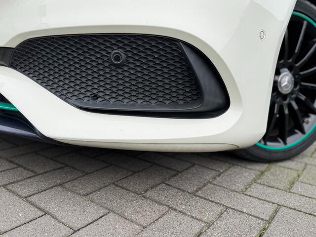 Mercedes-Benz A-KLASSE A200 Motorsport Edition AMG pakket I Panoramadak I Camera I Navigatie