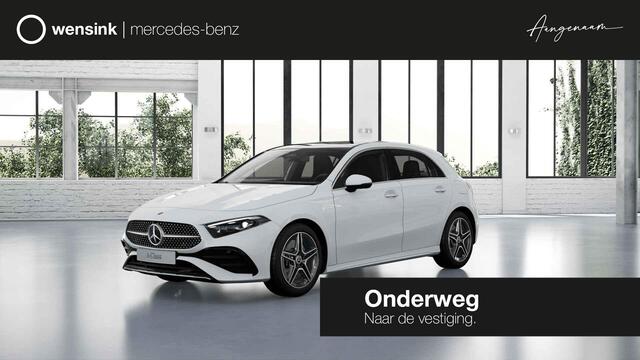 Mercedes-Benz A-KLASSE 250 e Business Solution AMG | Panoramaschuifdak | Stoelverwarming | Achteruitrijcamera | MULTIBEAM LED |