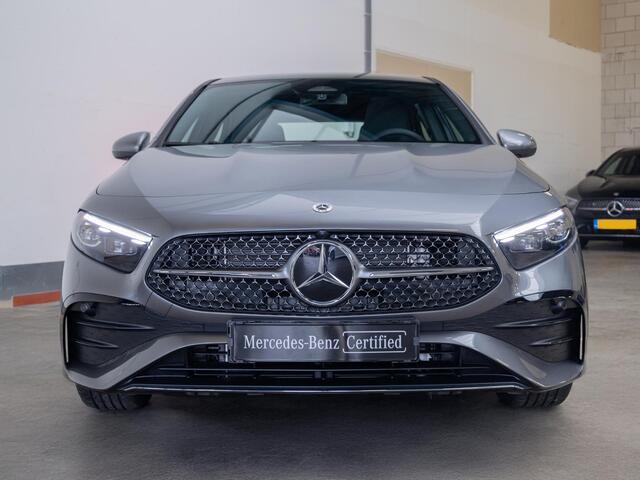 Mercedes-Benz A-KLASSE Hatchback 250 e Business Solution AMG Panorama dak