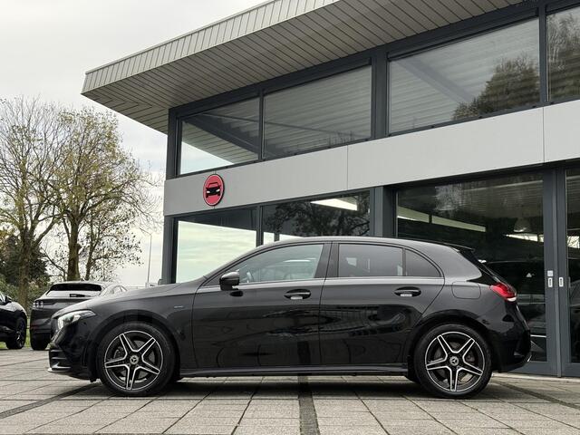 Mercedes-Benz A-KLASSE 250 e Aut. Business Sol. AMG | Navi | Camera | Sfeerverlichting |