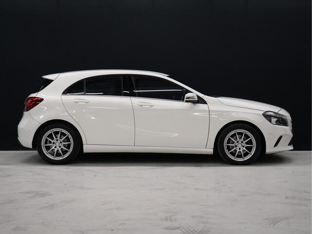 Mercedes-Benz A-KLASSE 180 Ambition [SPORTSTOELEN, PDC V+A, STOELVERWARMING, CRUISE CONTROL, BLUETOOTH, AIRCO, NAVIGATIE, NIEUWSTAAT]