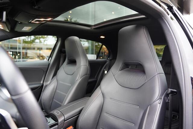Mercedes-Benz A-KLASSE 220 Premium Plus AMG , Panorama, Leder, 360 Camera, 19 Inch, Adaptive