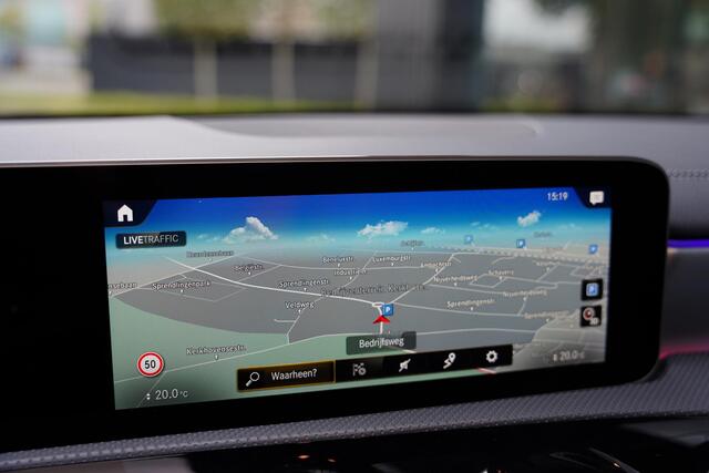 Mercedes-Benz A-KLASSE 220 Premium Plus AMG , Panorama, Leder, 360 Camera, 19 Inch, Adaptive