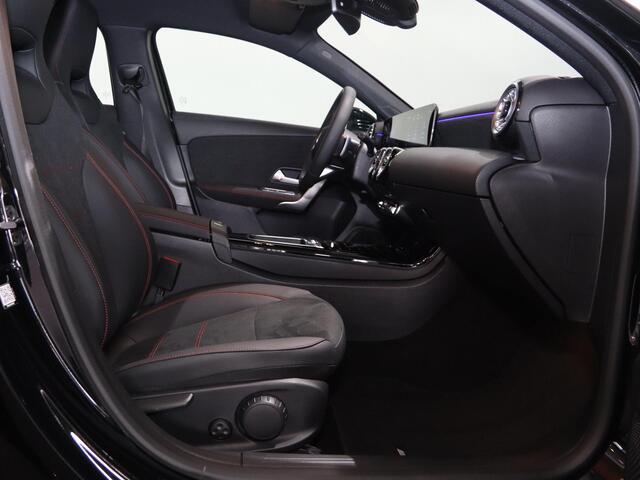 Mercedes-Benz A-KLASSE 180 Star Edition AMG Line | Achteruitrijcamera | LED-koplampen | Stoelverwarming voor