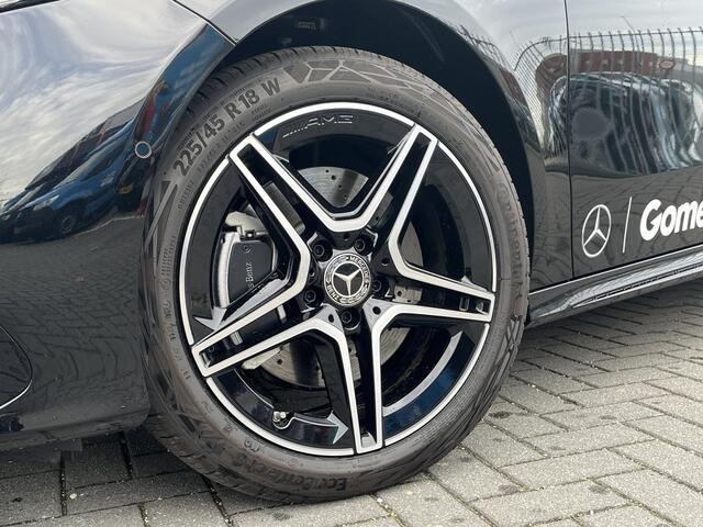 Mercedes-Benz A-KLASSE Limousine 250 e Star Edition AMG Line | Panoramadak | Night Pakket | Dodehoekassistent | MULTIBEAM LED koplampen | Stoelverwarming | Sfeerverlichting | Sierdelen Aluminium | Elektrisch Inklapbare Buitenspiegels | Achteruitrijcamera | Parkeersensoren