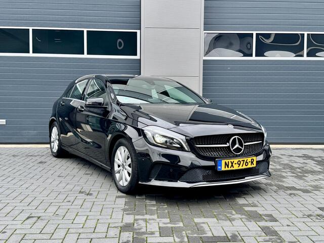Mercedes-Benz A-KLASSE 180 Ambition AUT/ NAVI/ LED/ Trekhaak/ Camera/ Facelift/ Lage KM/ NAP