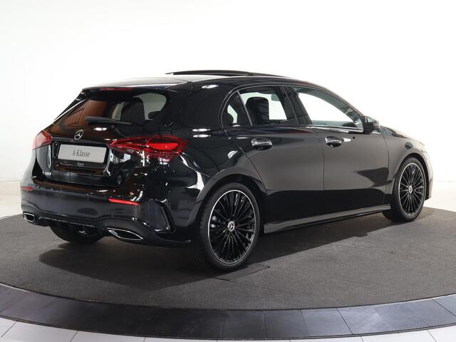 Mercedes-Benz A-KLASSE 180 Business Solution AMG | Panoramaschuifdak | Premium Plus | 19"AMG-velgen | Head-up display | Dodehoekassistent |