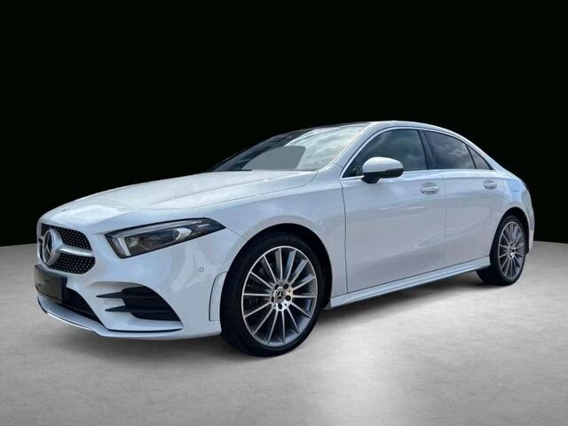 Mercedes-Benz A-KLASSE 250e AMG Line ** HP-LED, NAVI+, PANORAMA, DISTR, HuD, KEYLESS, 19-inch LMV ** 1e EIG - UNFALLFREI ** ** INFORMEER OOK NAAR ONZE AANTREKKELIJKE FINANCIAL-LEASE TARIEVEN **