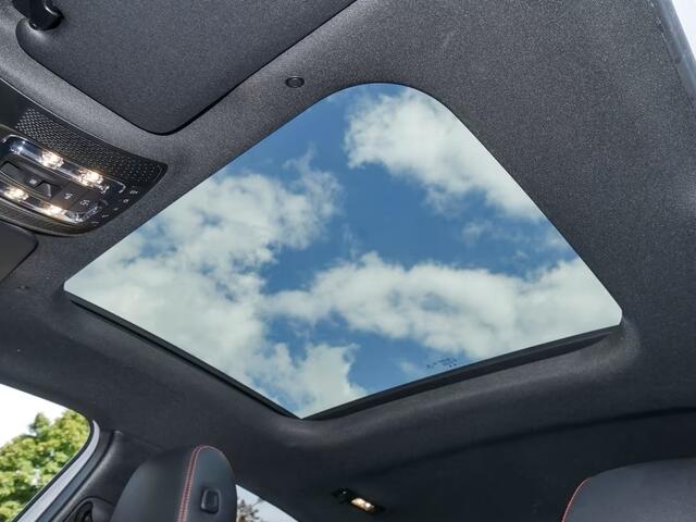 Mercedes-Benz A-KLASSE 250e AMG Line ** HP-LED, NAVI+, PANORAMA, DISTR, HuD, KEYLESS, 19-inch LMV ** 1e EIG - UNFALLFREI ** ** INFORMEER OOK NAAR ONZE AANTREKKELIJKE FINANCIAL-LEASE TARIEVEN **