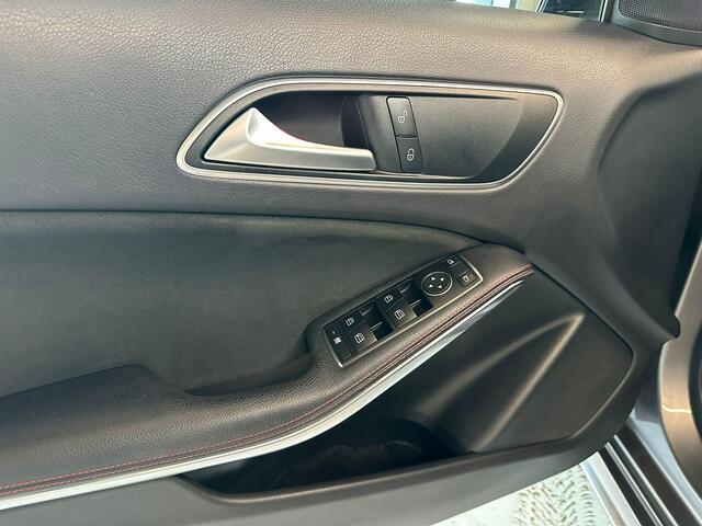 Mercedes-Benz A-KLASSE 180 AMG Night Edition Plus PANO/AMG/CAMERA