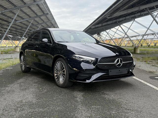 Mercedes-Benz A-KLASSE 250e Business Solution AMG | Panoramaschuifdak | Stoelverwarming | Achteruitrijcamera | MULTIBEAM LED |