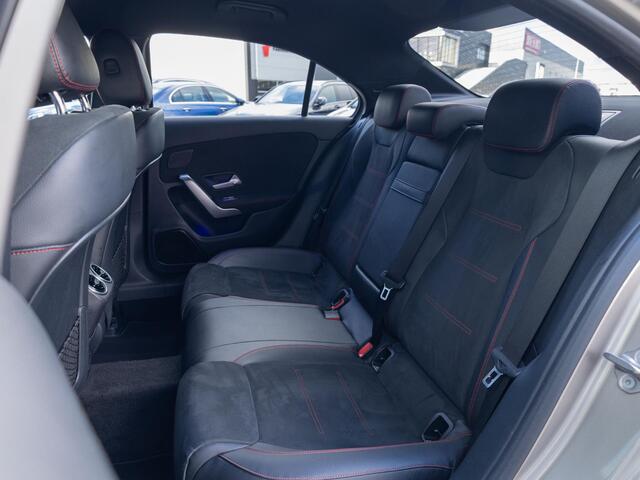 Mercedes-Benz A-KLASSE Limousine 220 Premium Line: AMG
