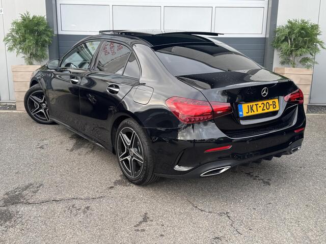 Mercedes-Benz A-KLASSE 200 AMG Line /PANO/CAMERA/GARANTIE/