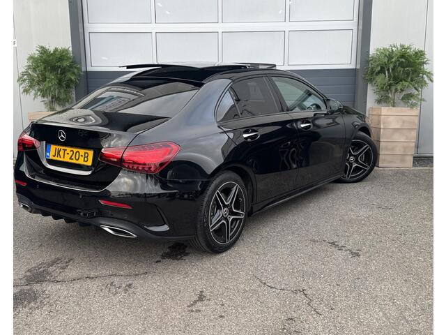 Mercedes-Benz A-KLASSE 200 AMG Line /PANO/CAMERA/GARANTIE/