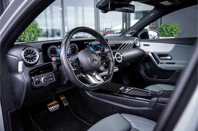 Mercedes-Benz A-KLASSE AMG A35 4MATIC - Panorama | Burmester | Keyless | Camera | Stoelverwarming